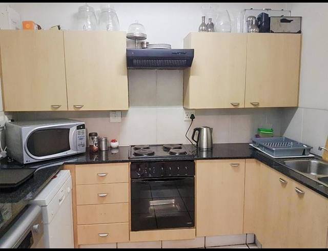 1 BEDROOM APARTMENT FOR SALE IN SANDTON CENTRAL